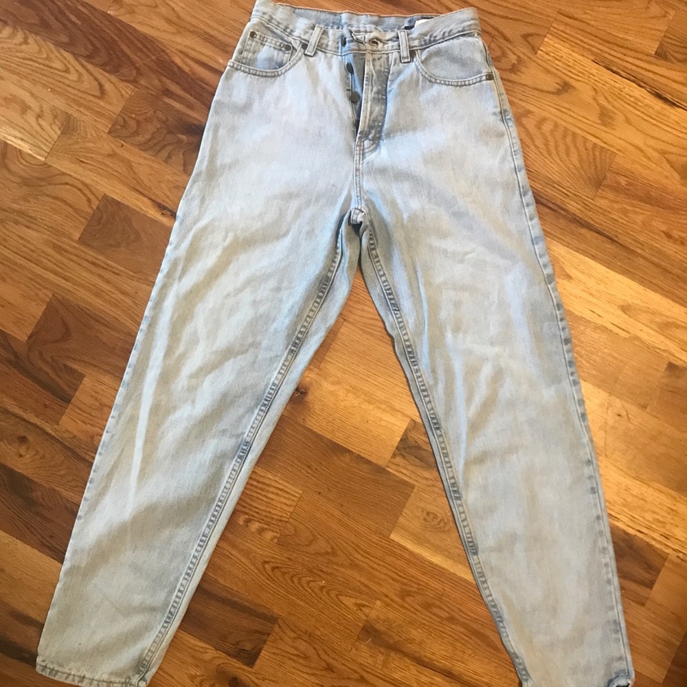 Loose/Button-fly light wash high waisted jeans